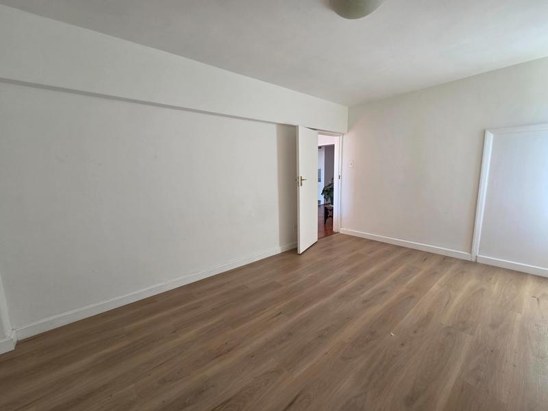 To Let 3 Bedroom Property for Rent in Sea Point Western Cape